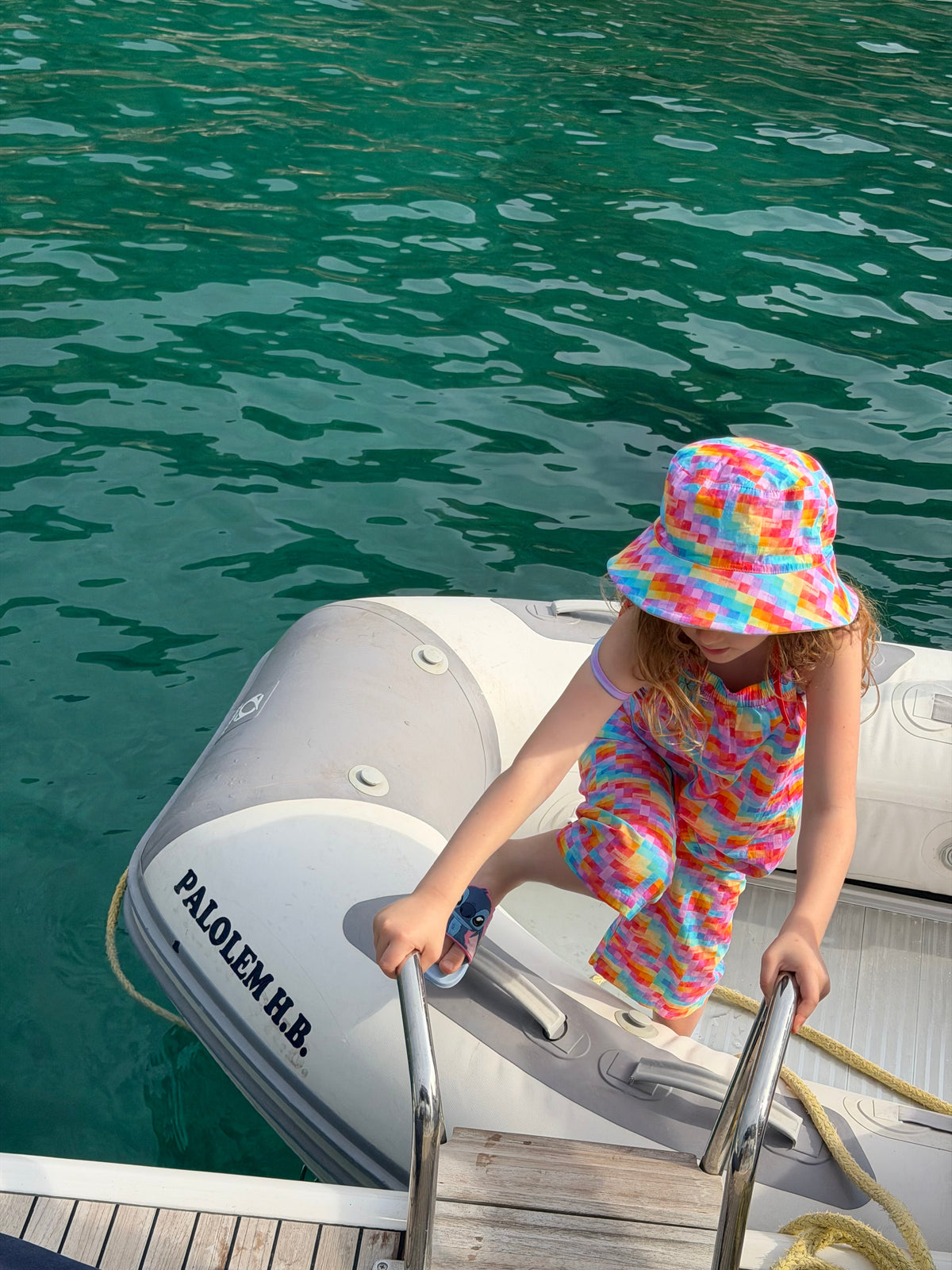 KORABON Sunshine reversible Bucket ~ Adult