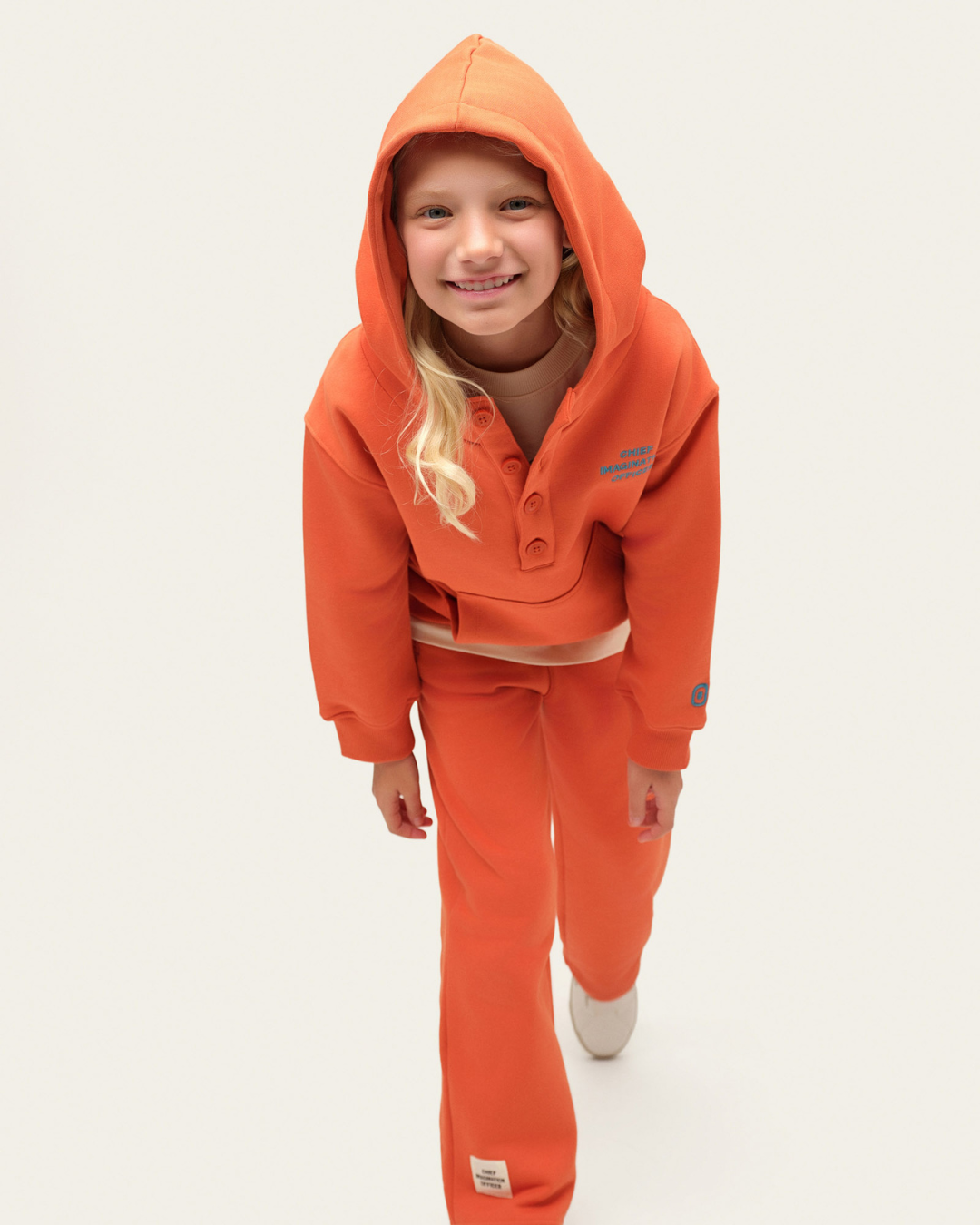 CHIEF IMAGINATION OFFICER Organik pamuk Turuncu Kapüşonlu Hoodie Nº02