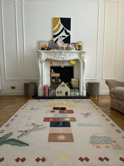 HUEPPI BUNNY HOPS SUN POPS HOPSCOTCH RUG